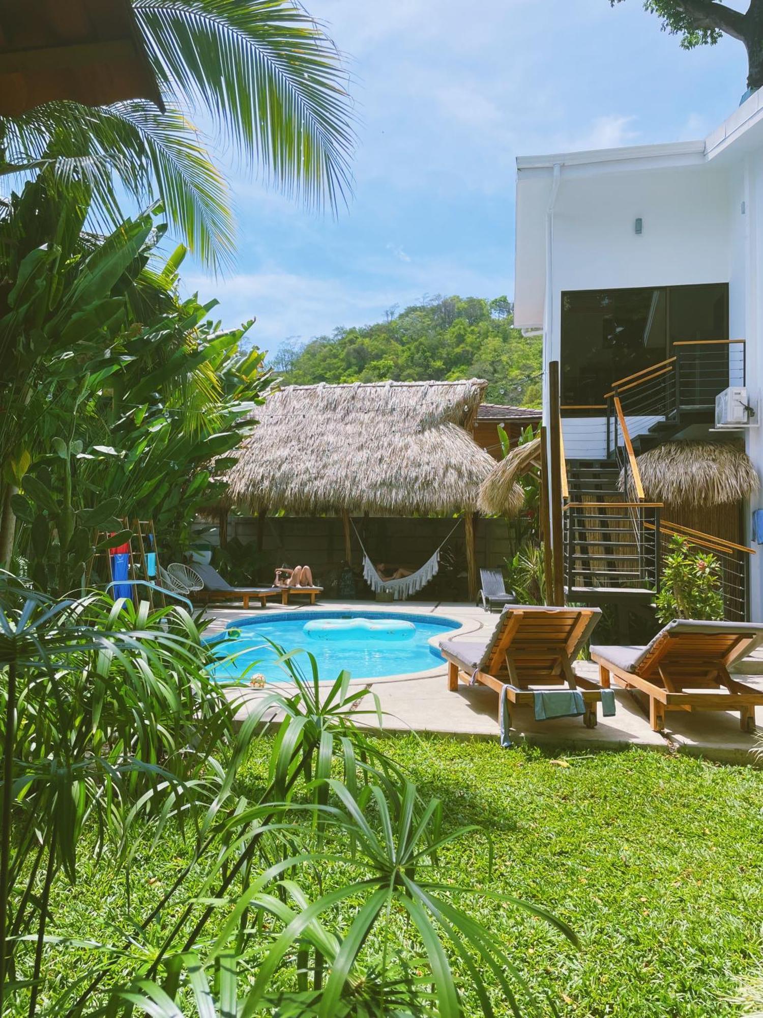 El Chante Surf House Playa Santa Teresa  Eksteriør billede